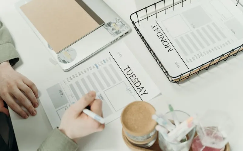 Planning hebdomadaire des horaires de travail d'une équipe de pharmacie d'officine